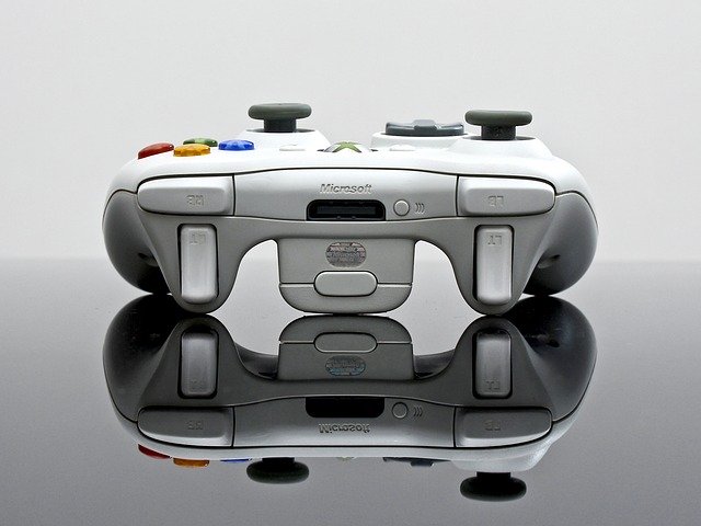 Come collegare il controller cablato Xbox 360 al PC Windows 8