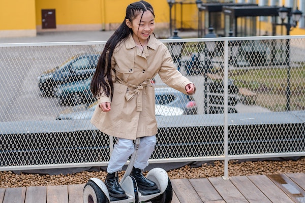 Hai intenzione di acquistare un hoverboard? Ecco alcuni pratici consigli